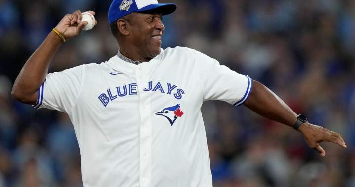 Carter still feeling the love from Blue Jays fans  | All Places Map