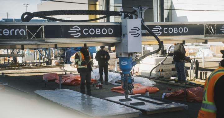 Productivity and hourly wages see small bump amid economic worries – N…